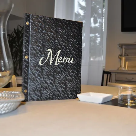 Le Chateau D'orleix Orleix