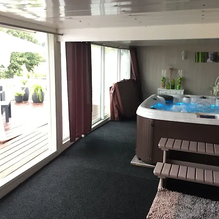 Le Chateau D'orleix Orleix